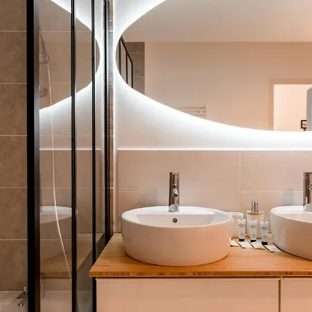 Seine View, Panorama & Privee A Daire *